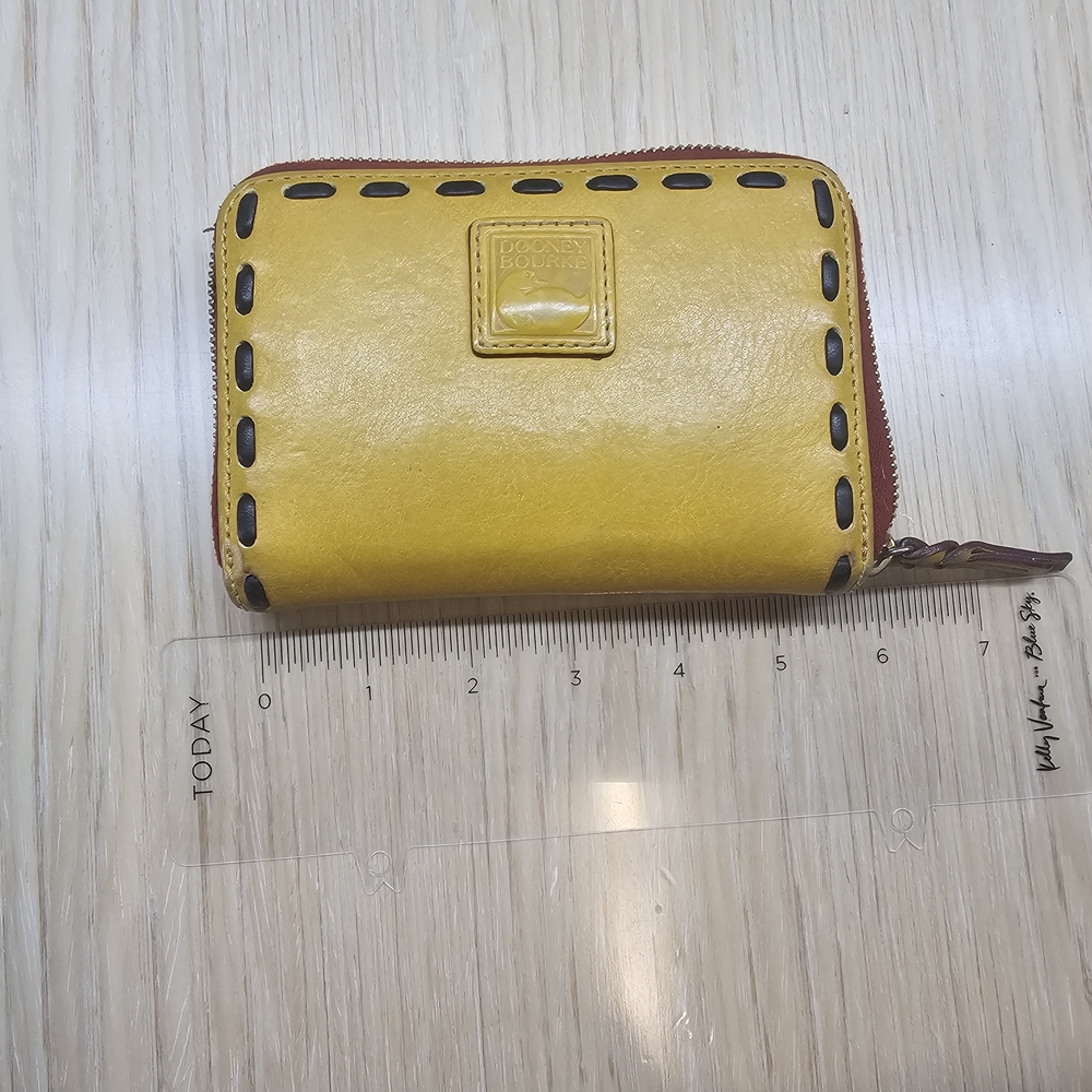 Vintage Dooney & Bourke Wallet